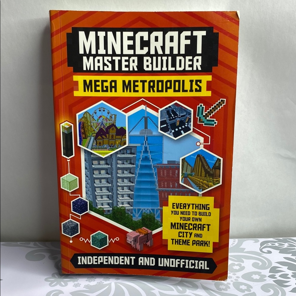 Minecraft Master Builder Mega Metropolis Book